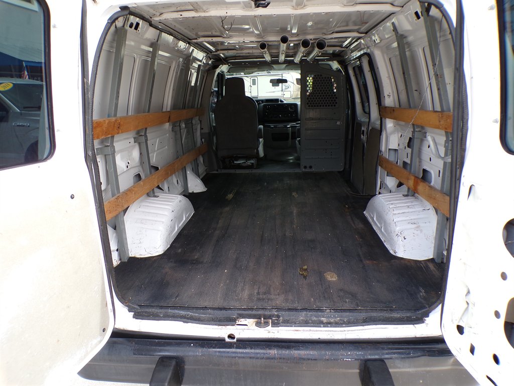 2013 Ford E-250 - $10,950