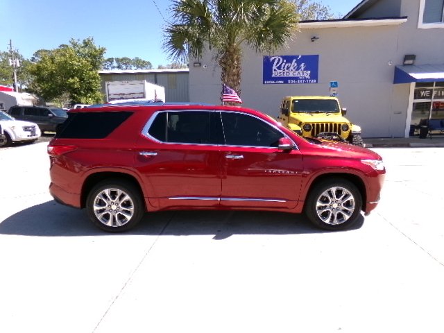 2021 Chevrolet Traverse Premier photo