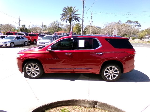 2021 Chevrolet Traverse Premier photo