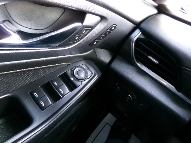 2021 Chevrolet Traverse Premier photo
