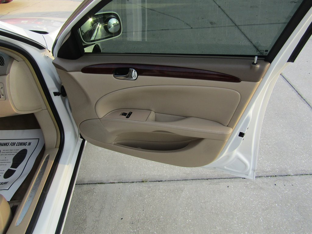 2006 Buick Lucerne CXL V6 photo