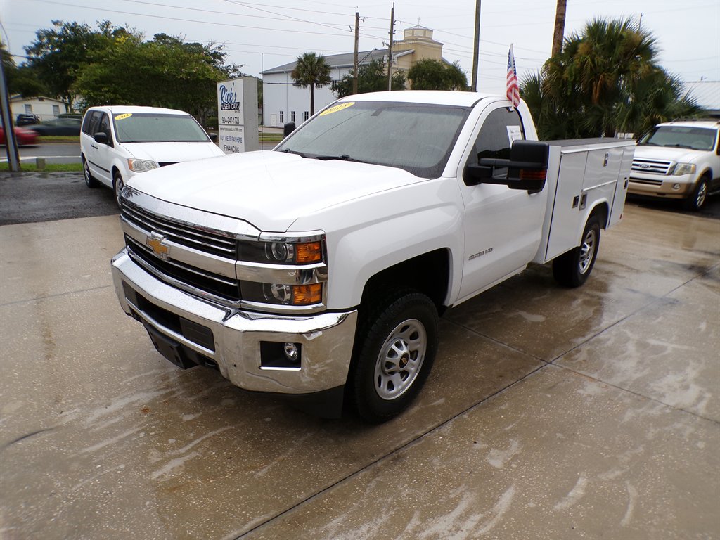2018 Chevrolet Silverado - $26,500