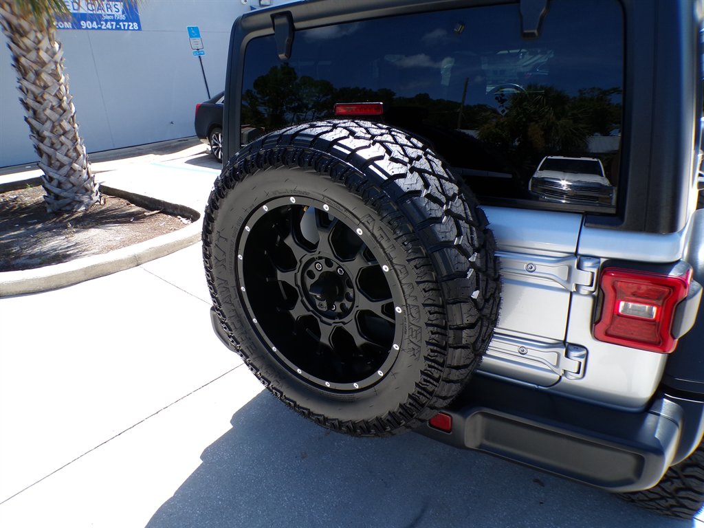 2024 Jeep Wrangler - $39,950