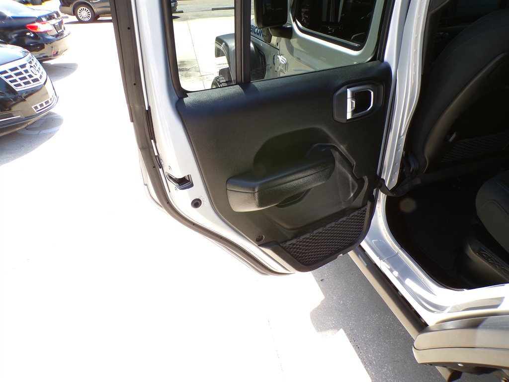 2024 Jeep Wrangler - $39,950