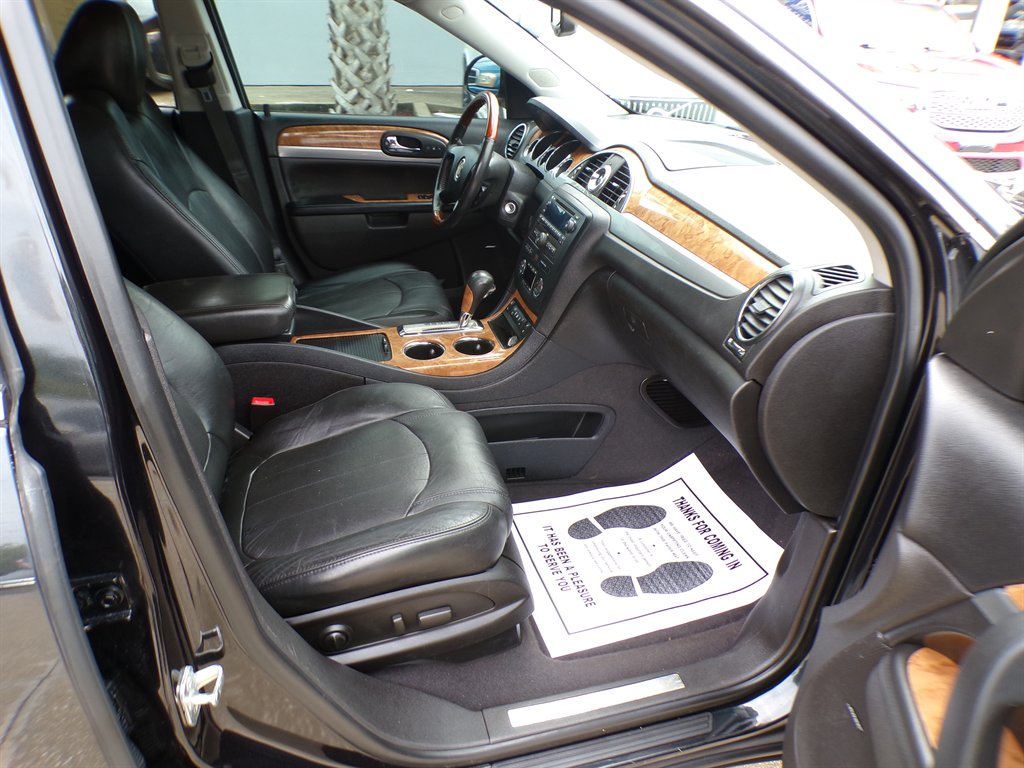2011 Buick Enclave - $9,950