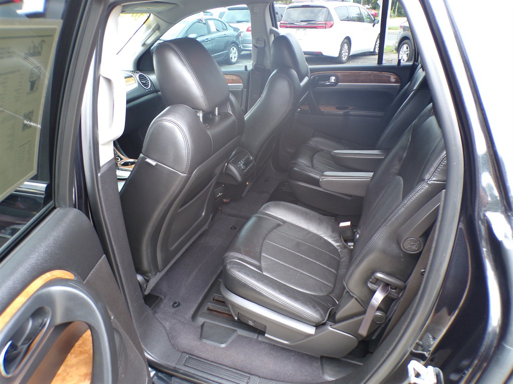 2011 Buick Enclave - $9,950