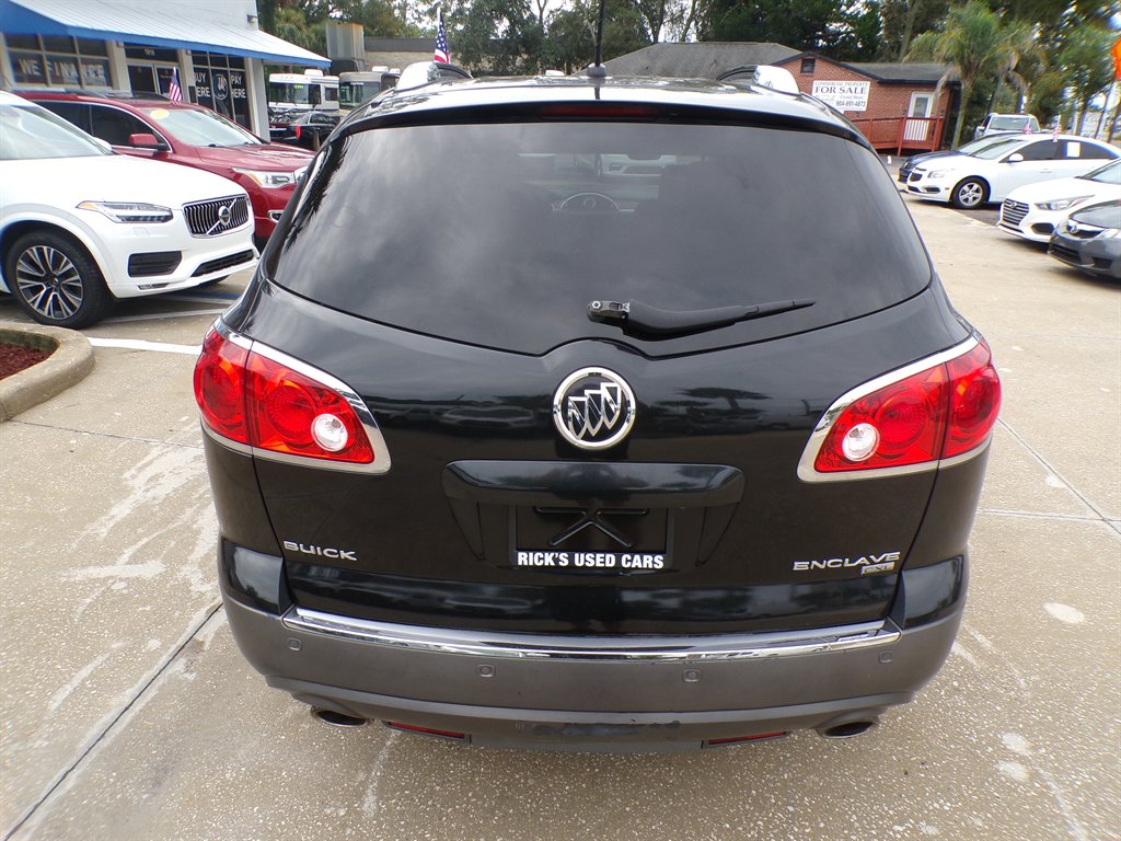 2011 Buick Enclave - $9,950