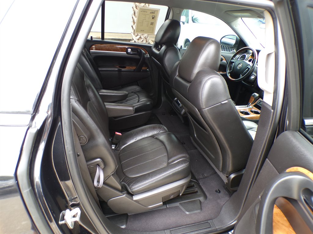 2011 Buick Enclave - $9,950