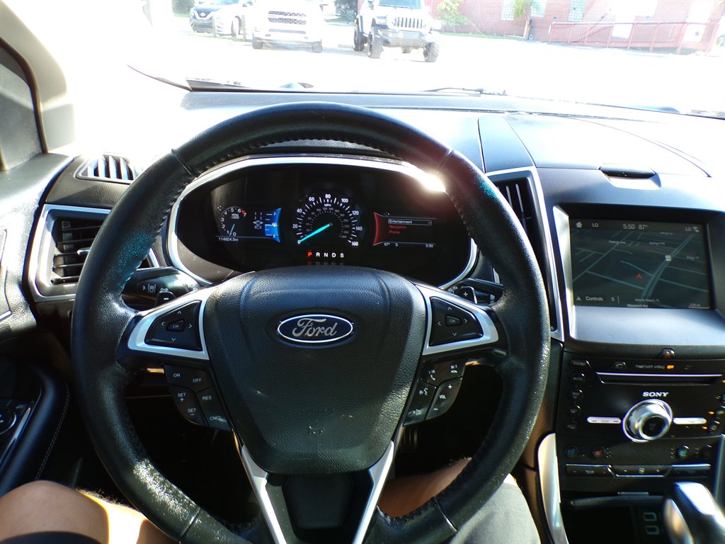 2017 Ford Edge - $16,500