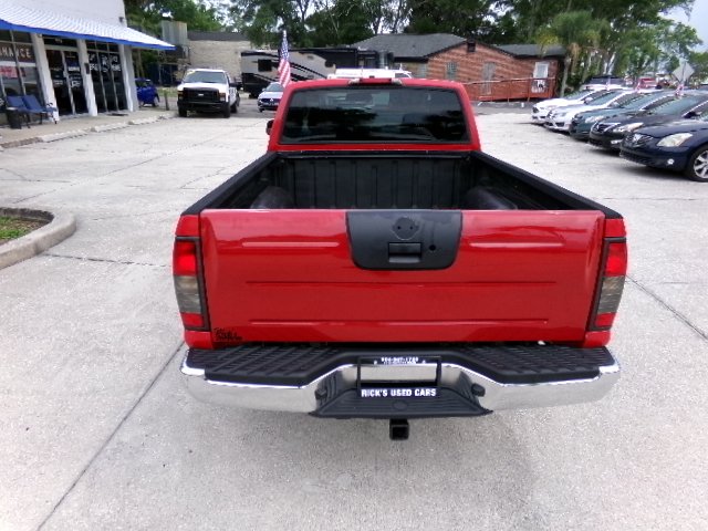 2002 Nissan Frontier SE-V6 photo