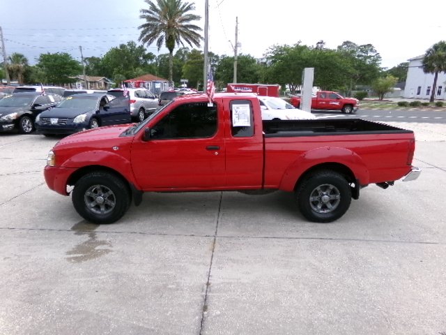 2002 Nissan Frontier SE-V6 photo