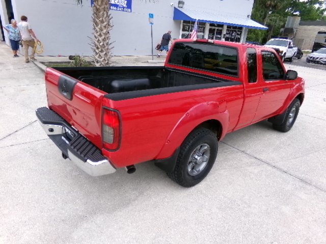2002 Nissan Frontier SE-V6 photo
