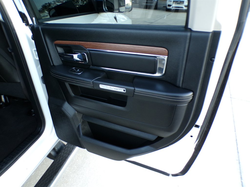 2015 Ram 2500 - $27,950