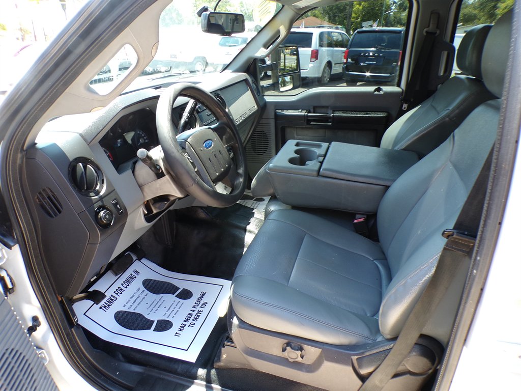 2016 Ford F-350 - $14,950
