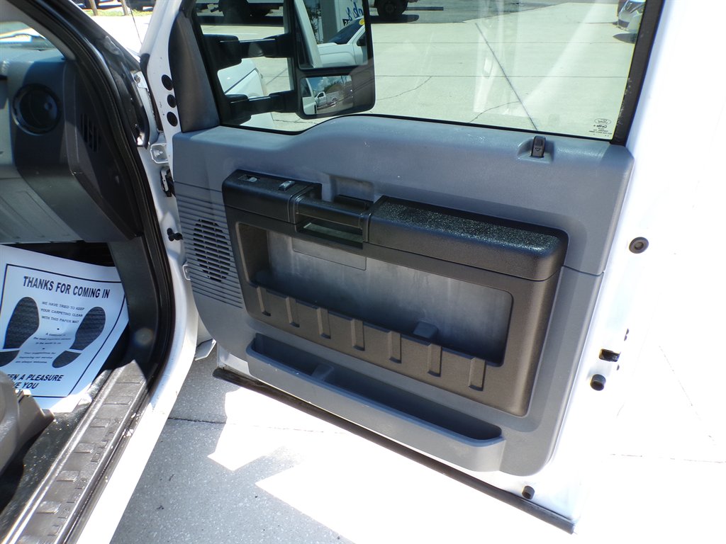 2016 Ford F-350 - $14,950