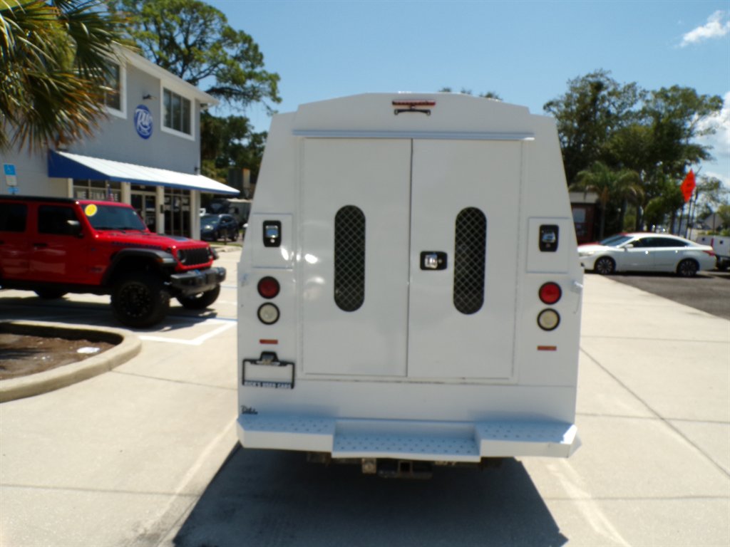 2016 Ford F-350 - $14,950