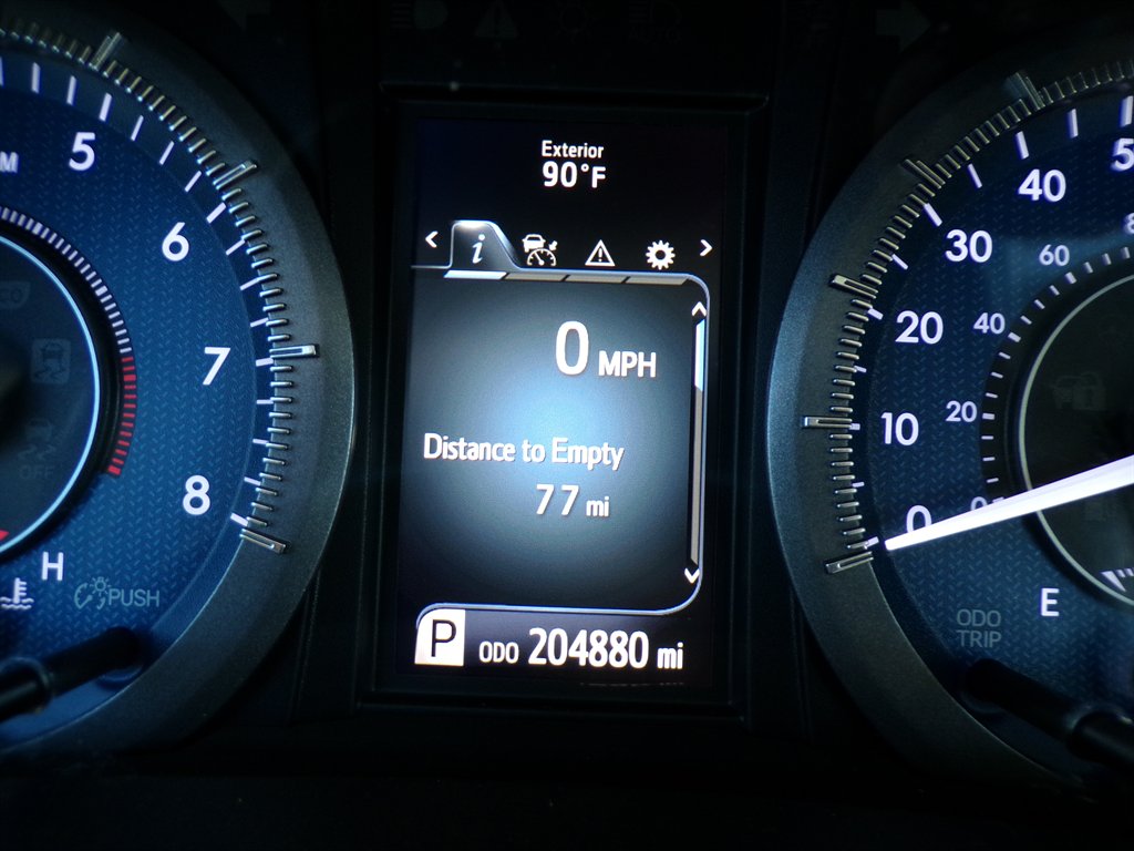 2018 Toyota Sienna - $11,950