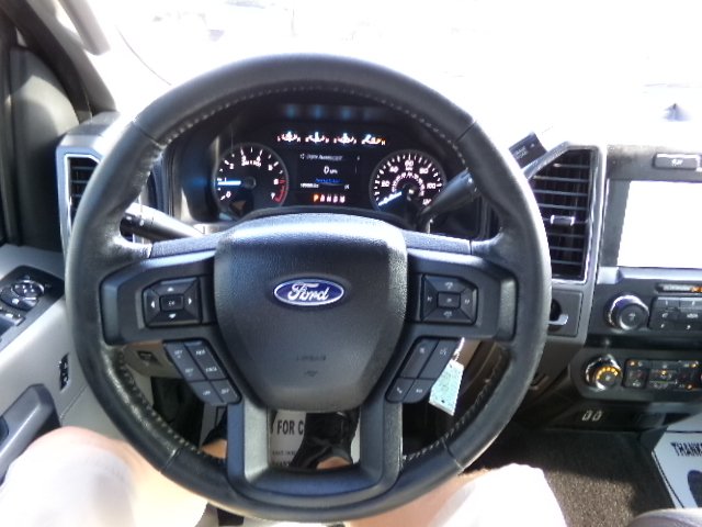 2020 Ford F150 XLT photo