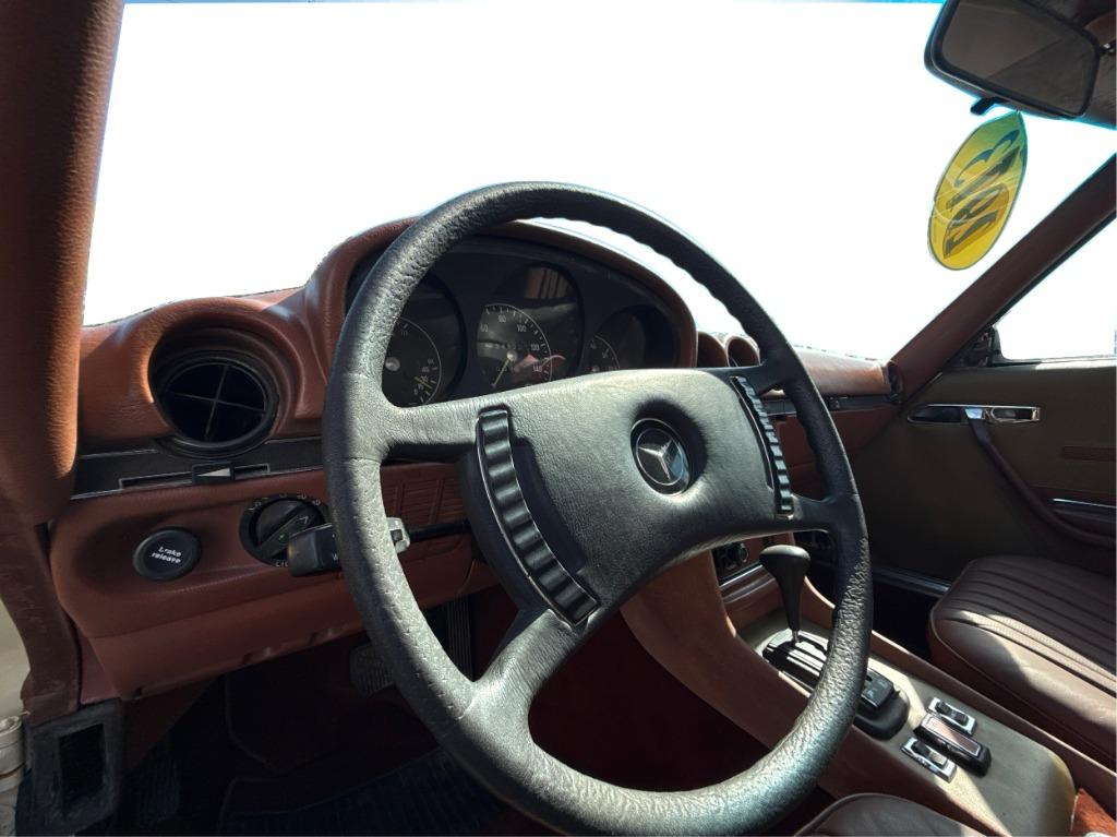 1973 Mercedes-Benz 450sl - $4,900