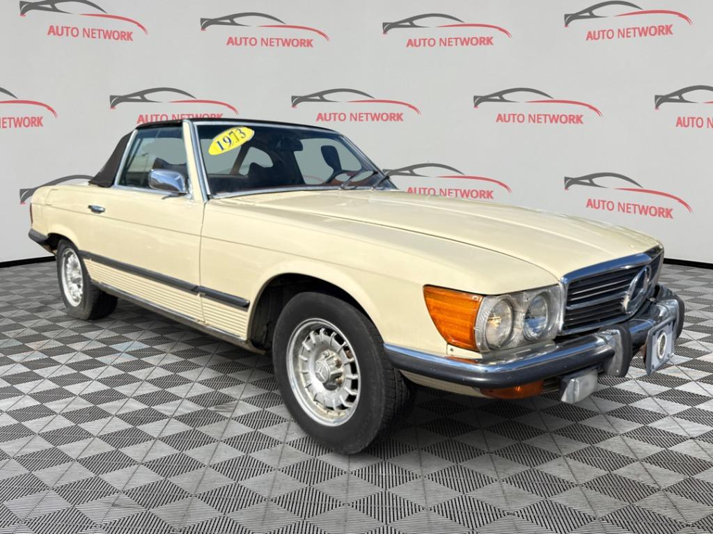 1973 Mercedes-Benz 450sl - $4,900