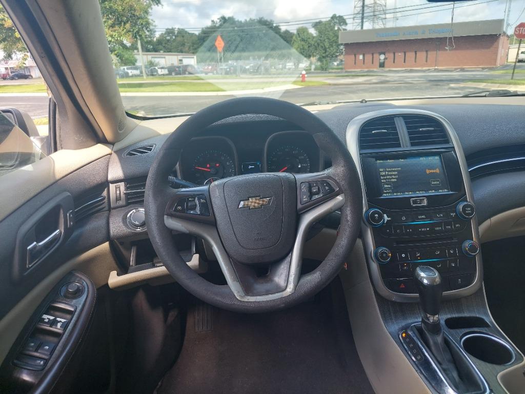 2014 Chevrolet Malibu LT photo