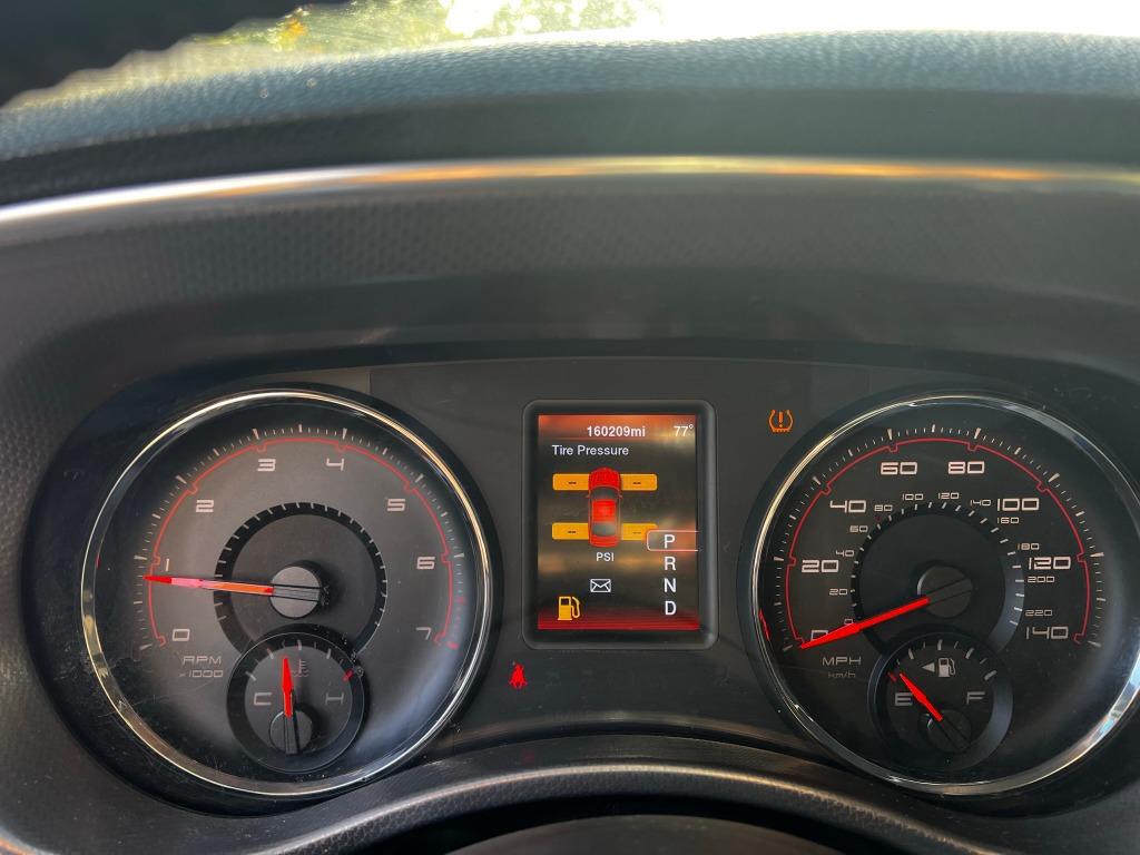 2014 Dodge Charger SE photo