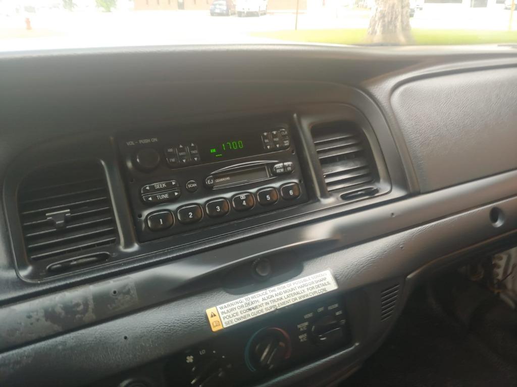 2006 Ford Crown Victoria Police Interceptor photo