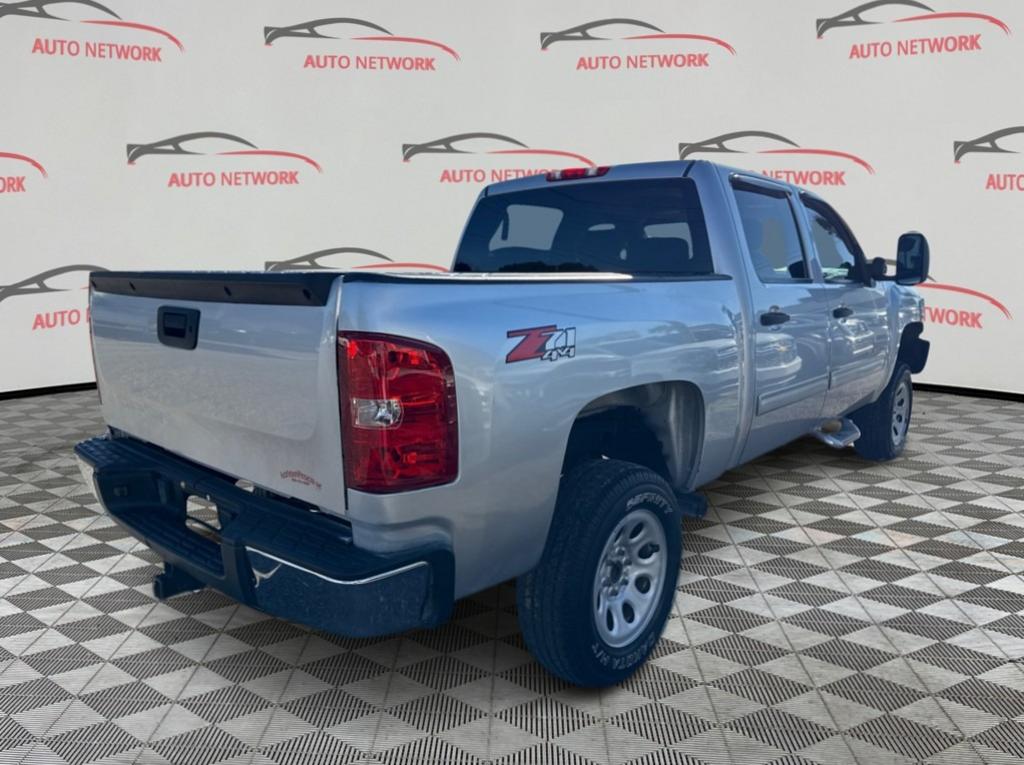 2012 Chevrolet Silverado - $9,900