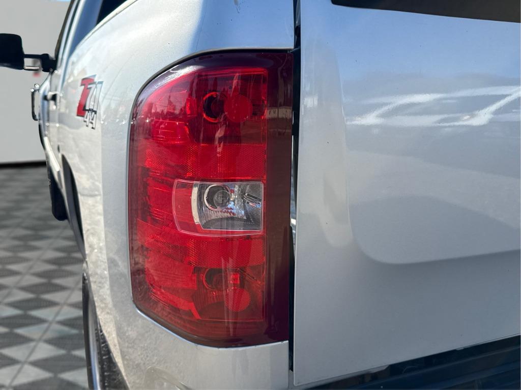 2012 Chevrolet Silverado - $9,900