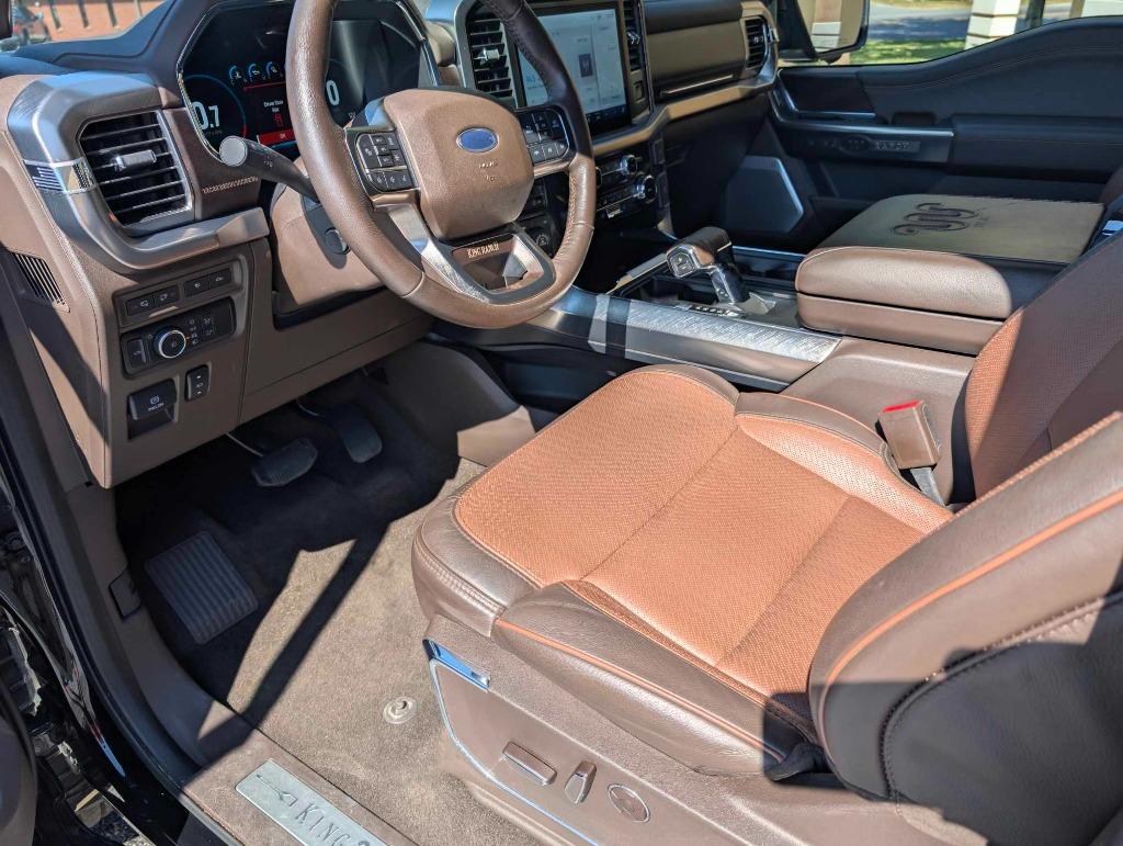 2022 Ford F-150 - $35,900