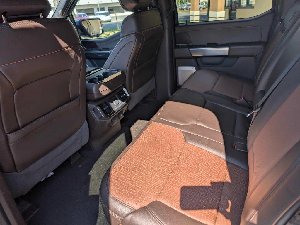 2022 Ford F-150 - $35,900