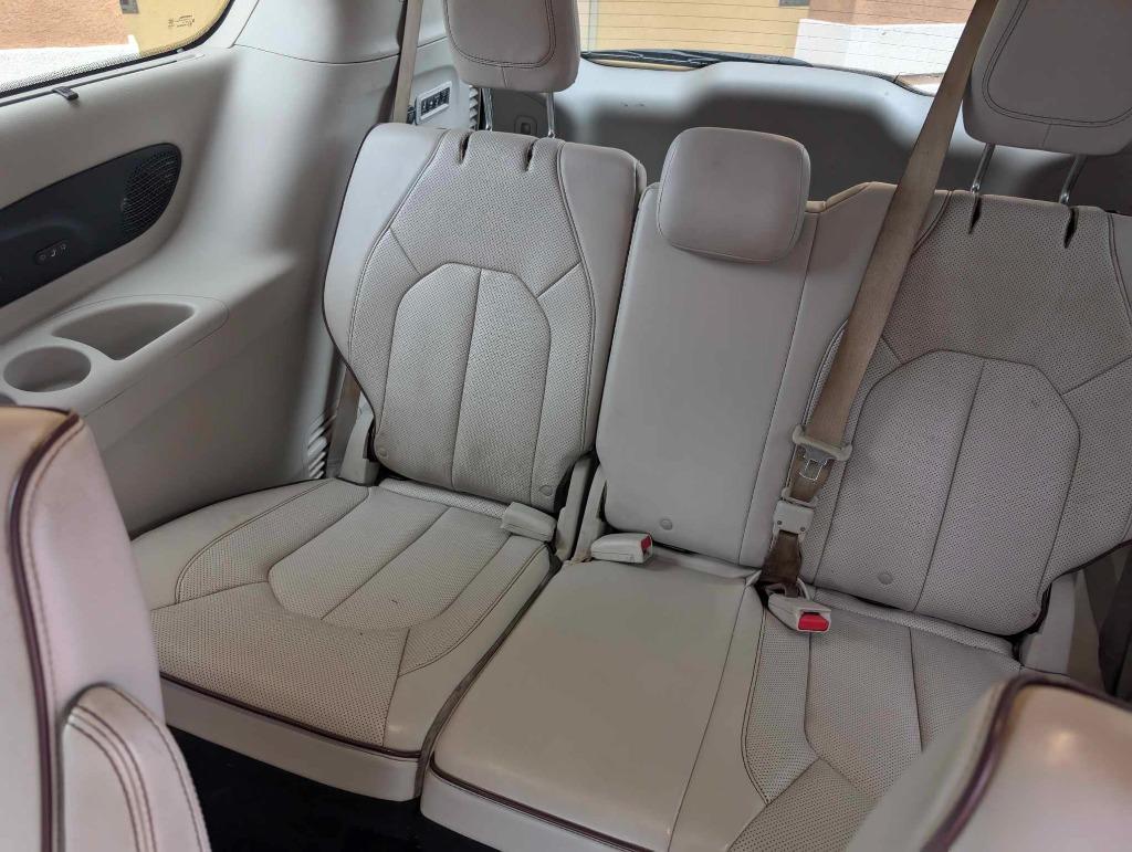 2020 Chrysler Pacifica - $10,500