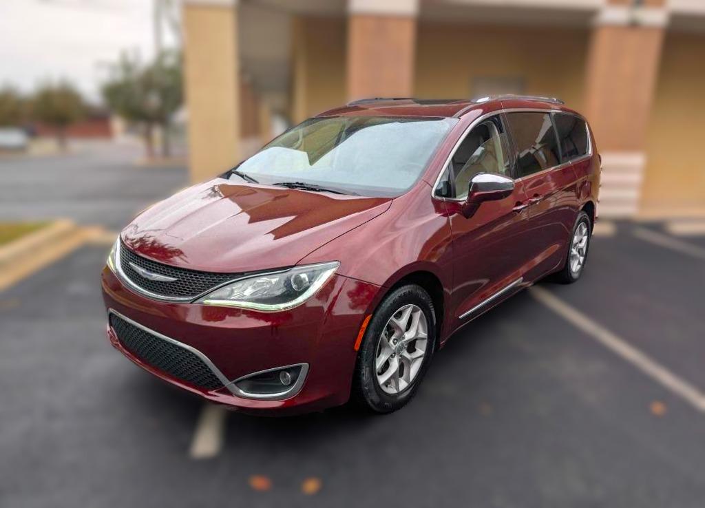 2020 Chrysler Pacifica - $10,500
