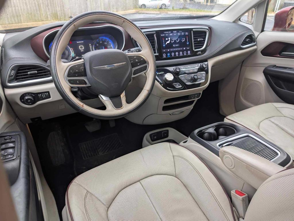 2020 Chrysler Pacifica - $10,500