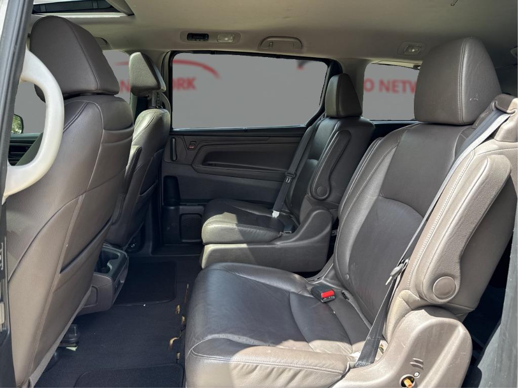 2018 Honda Odyssey - $17,800