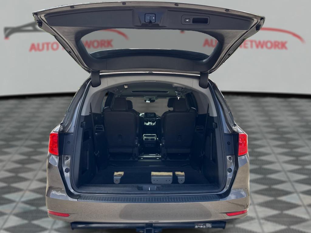 2018 Honda Odyssey - $17,800