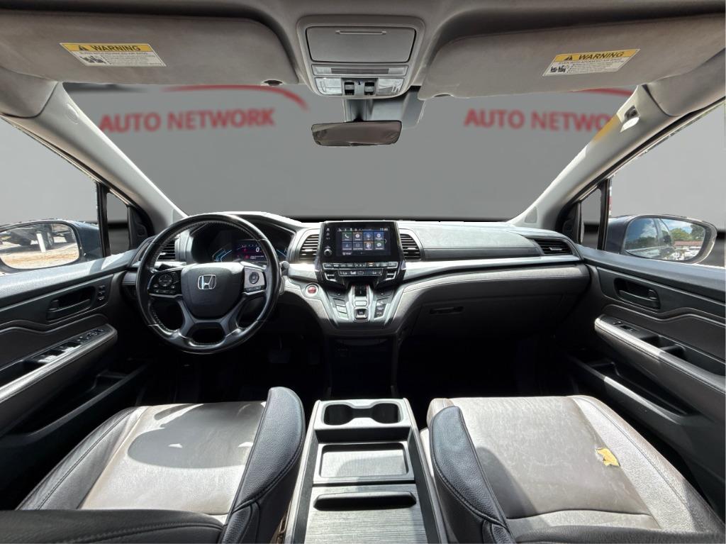 2018 Honda Odyssey - $17,800
