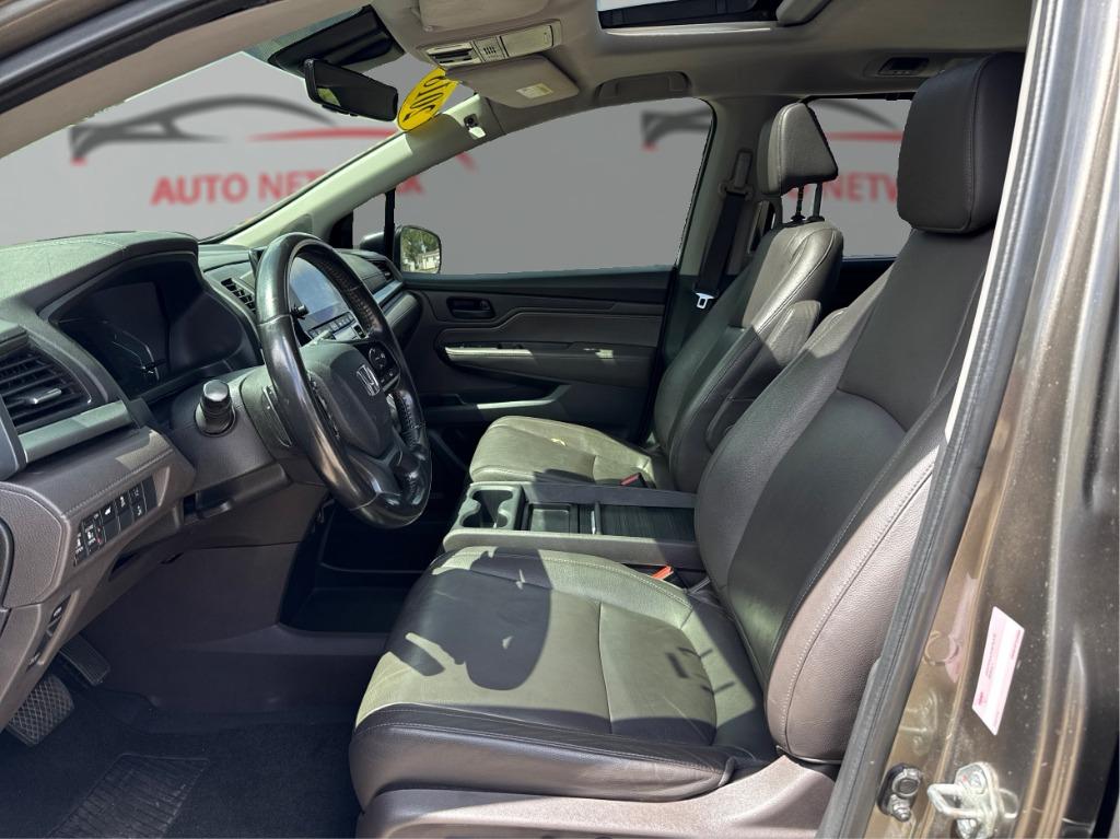 2018 Honda Odyssey - $17,800