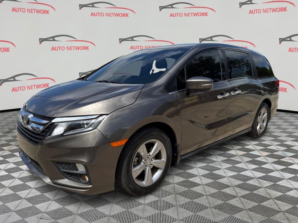2018 Honda Odyssey - $17,800