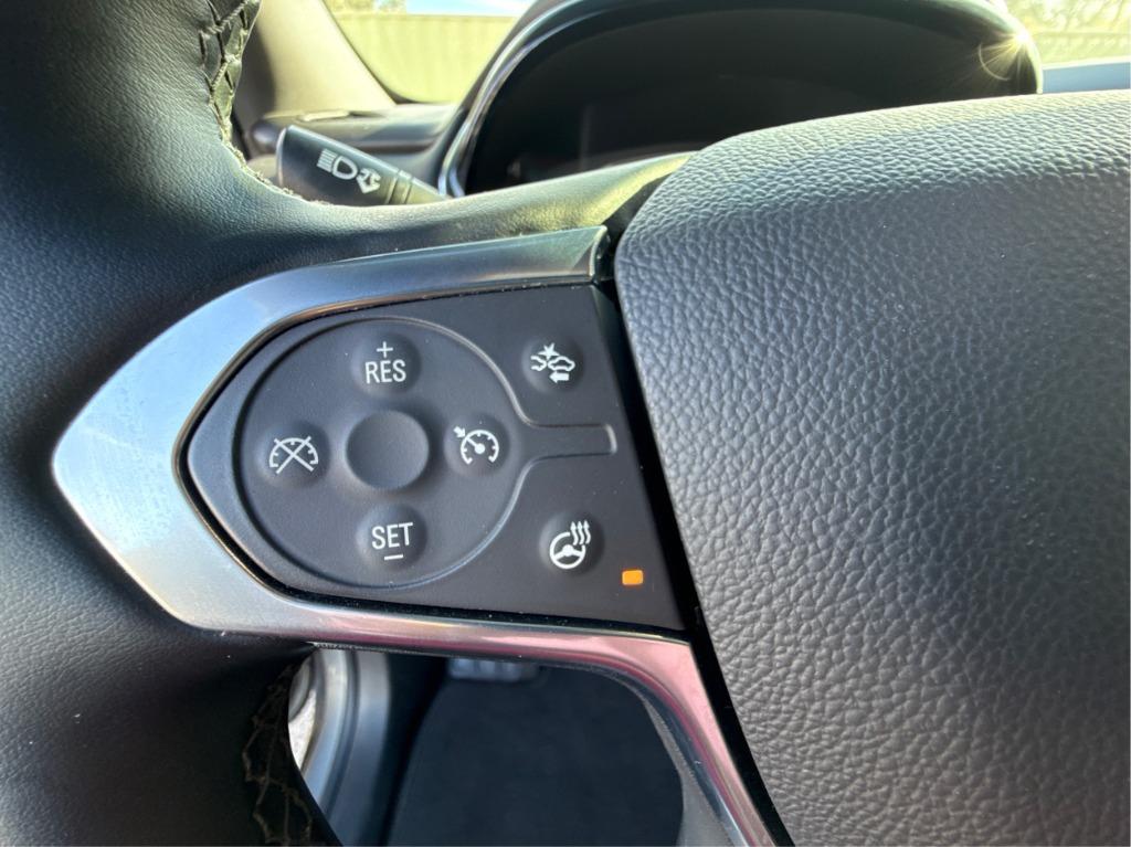 2023 Chevrolet Traverse - $23,900