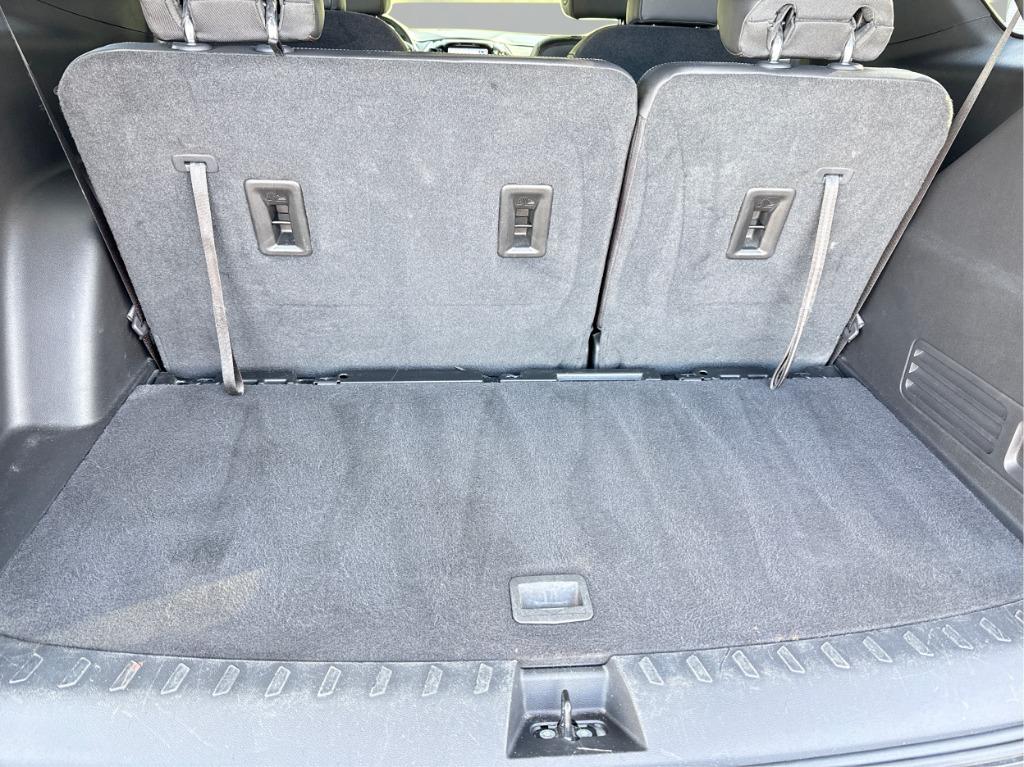2023 Chevrolet Traverse - $23,900