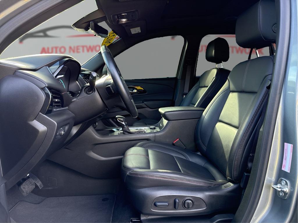 2023 Chevrolet Traverse - $23,900