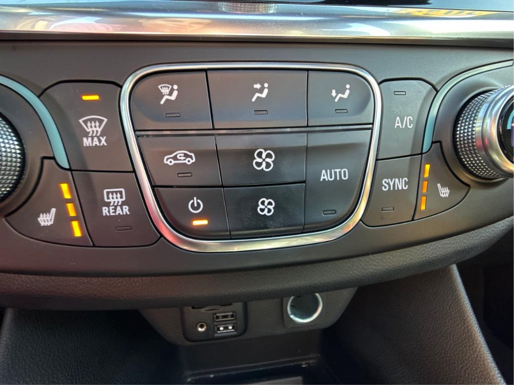 2023 Chevrolet Traverse - $23,900