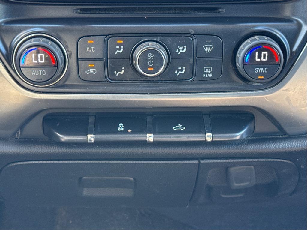 2016 Chevrolet Silverado 1500 - $7,900