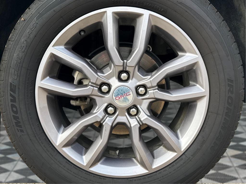 2023 GMC Terrain - $17,900