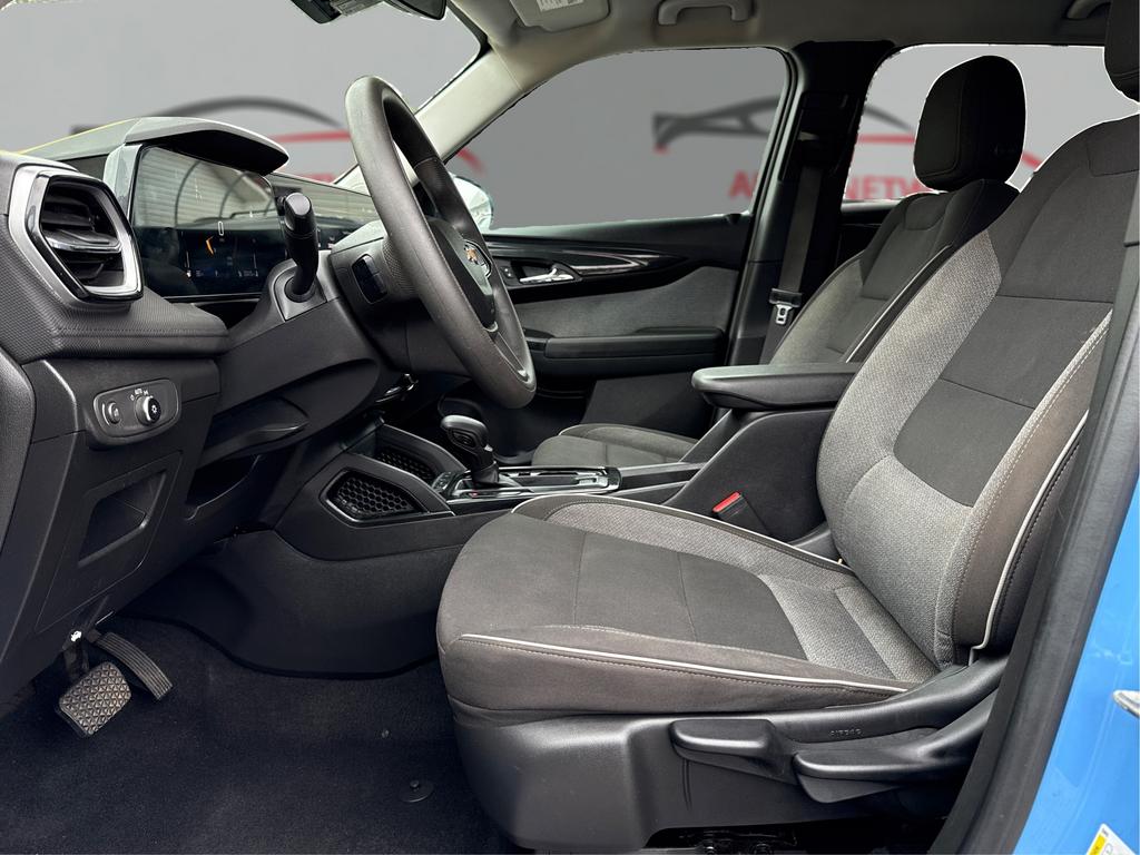 2024 Chevrolet Blazer - $17,900