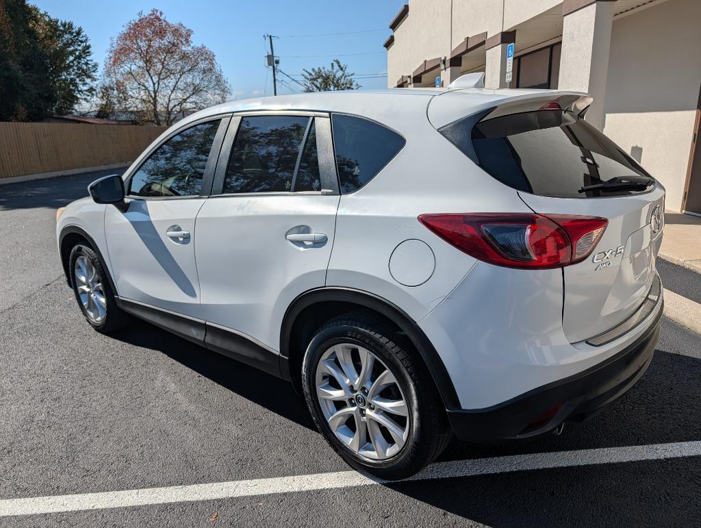2015 MAZDA CX-5 - $8,900