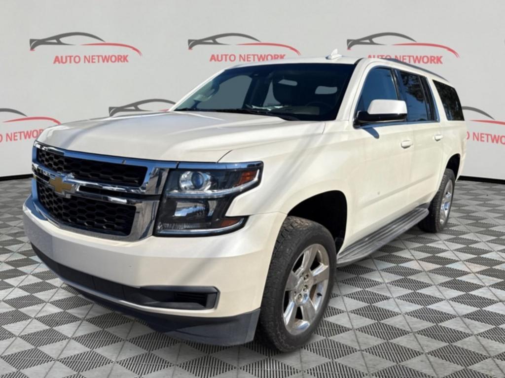 2015 Chevrolet Suburban - $11,900