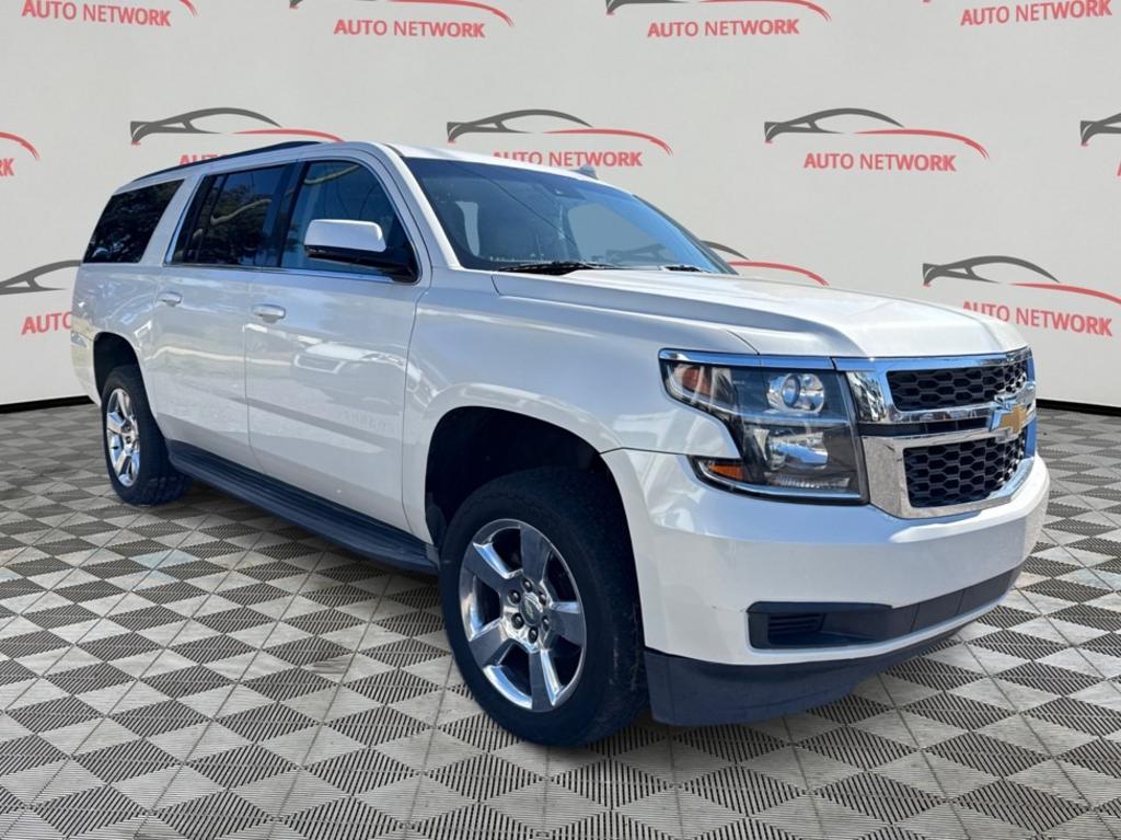 2015 Chevrolet Suburban - $11,900