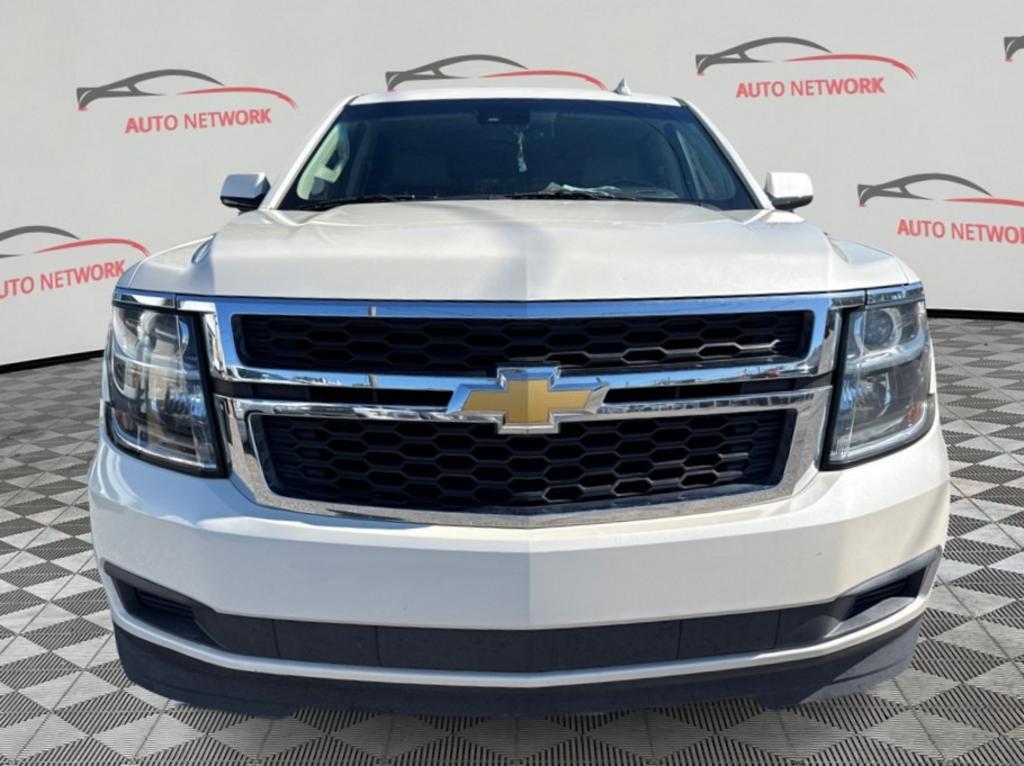 2015 Chevrolet Suburban - $11,900